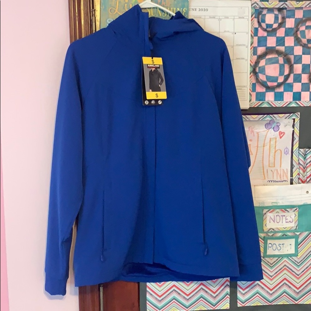 Athletic jacket